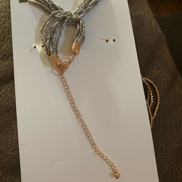 Two beauties, sparkly boho style necklaces bundle. 2 for 20 - Picture 5 of 7